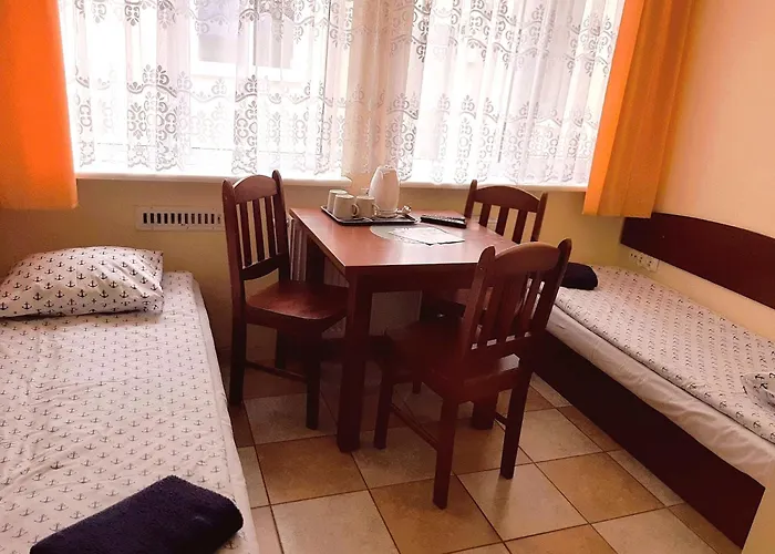 Отель Harcerski Osrodek Morski W Pucku Пуцк